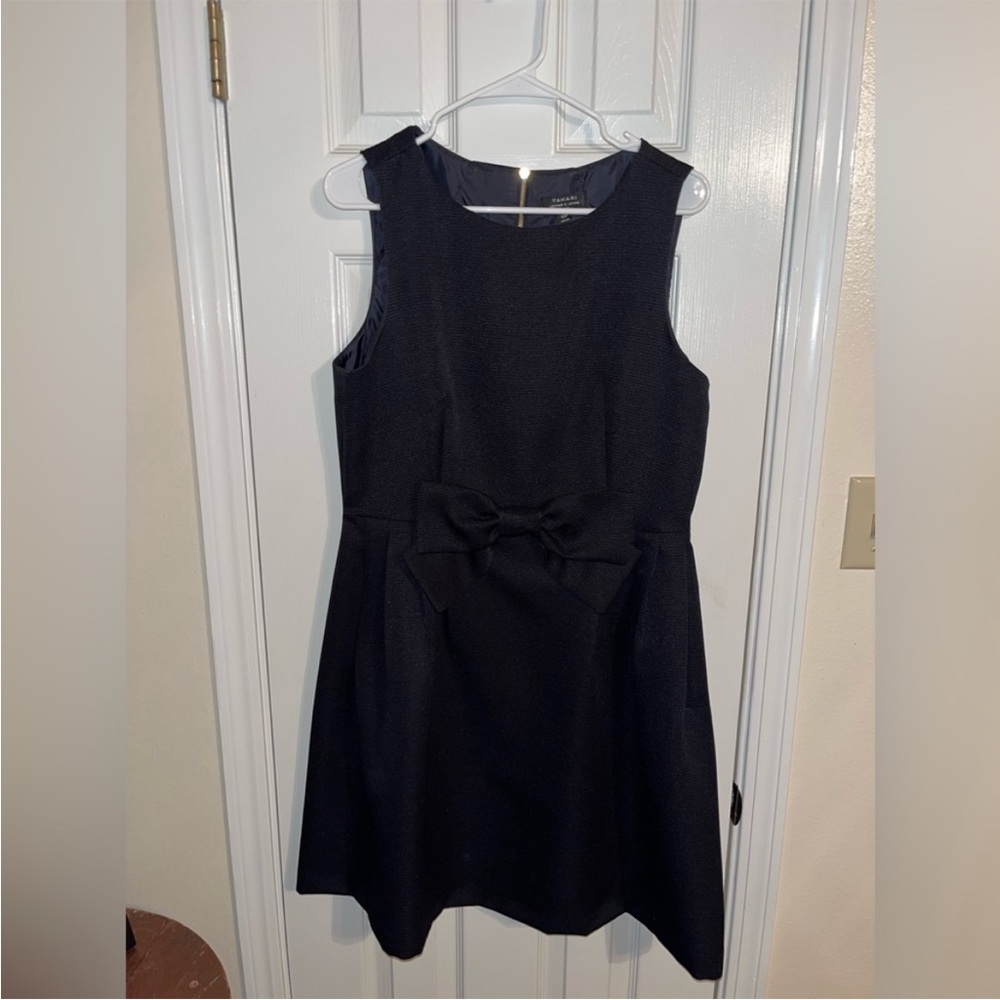 Tahari Mini Bow Dress in Navy. Worn once, smoke free home. Size 12P